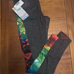 LuLaRoe Gray Leggings with Multicolor Geometric Pattern